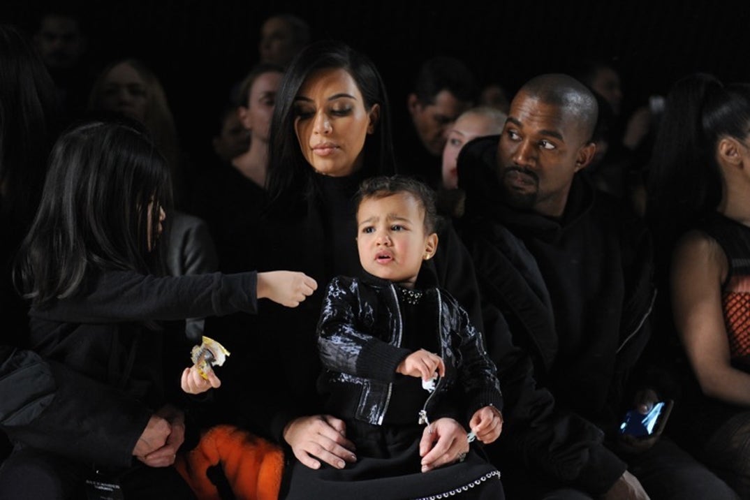 0324_kardashian_jenner_family_05