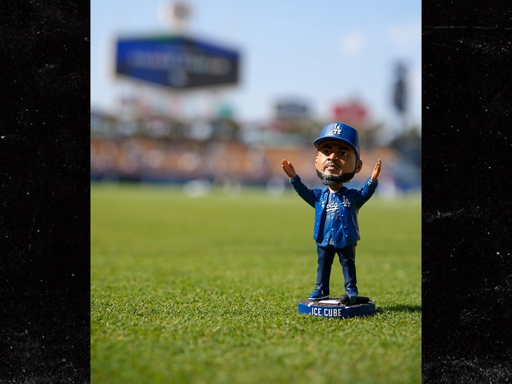 Dodgers Ice Cube ボブルヘッド Ice Cube | I want to thank the Dodgers organization for