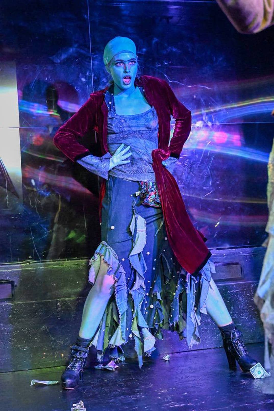Vivian Wilson Spongebob Drag 7
