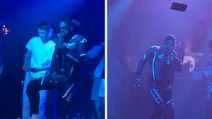 Antonio Brown Performs First Show in FL, Throws Cash Onstage