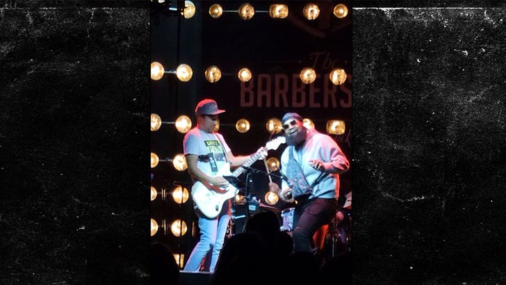 Blanco Brown Jumps Onstage in Vegas for Impromptu Spoon Performance.jpg