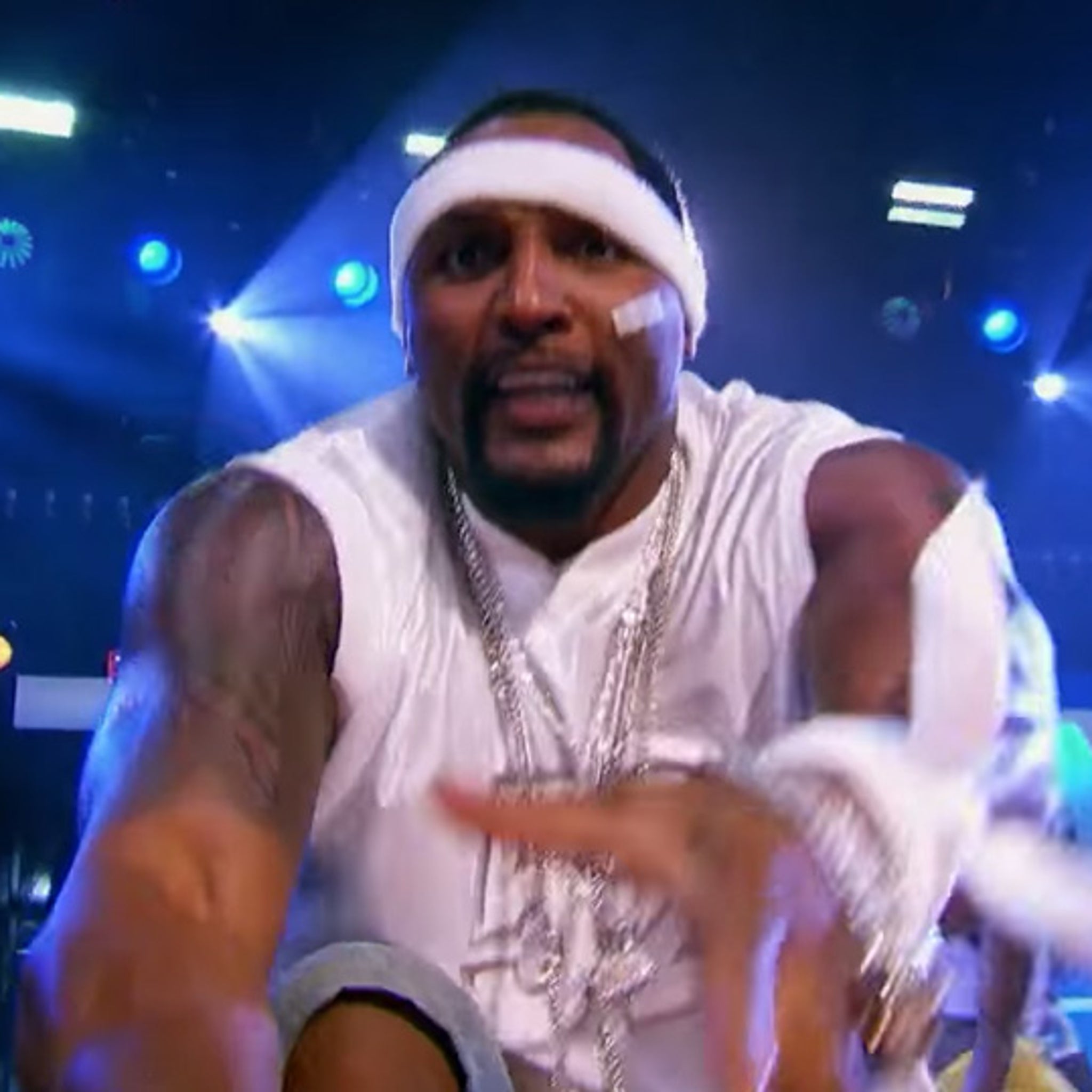 Ray Lewis & Nelly Workout  CELEBRITY SWEAT 