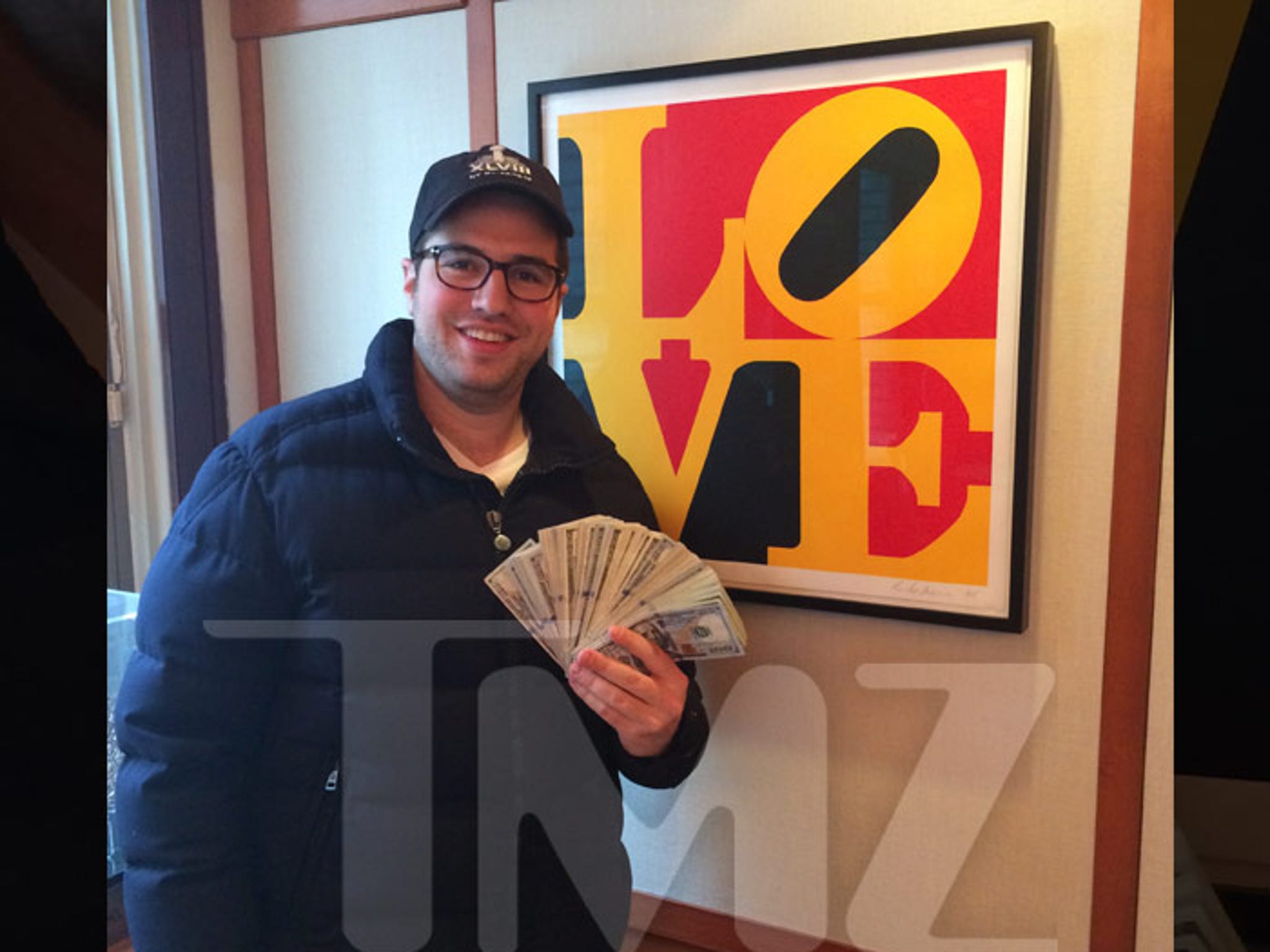 Super Bowl Fan Wins $25K Over Big Bet -- For the SECOND TIME!