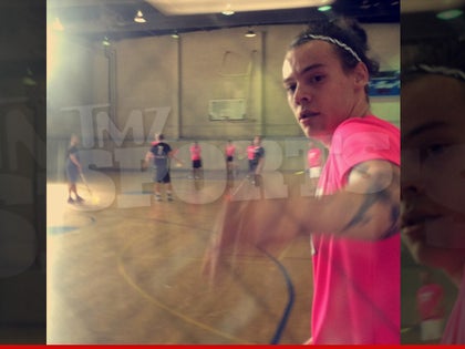 0109-harry-styles-basketball-game-TMZSPORTS-01