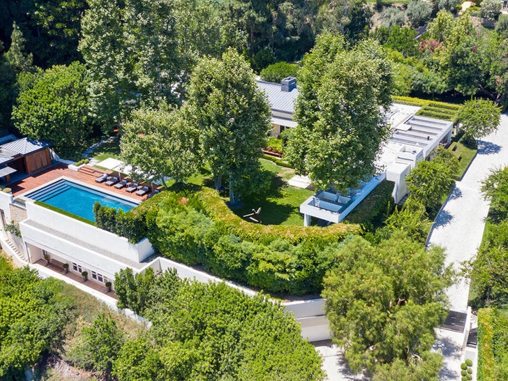 Ryan Seacrest Sells Beverly Hills Estate