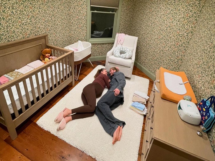 Nina Agdal Logan Paul