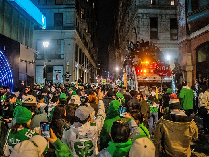 Fly, Eagles, Fly: Philadelphia Fans Celebrate the Super Bowl Win