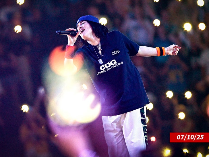 Billie Eilish speelt Getty