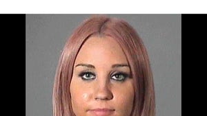 Amanda Bynes Charged with DUI