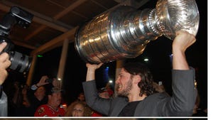 Chicago Blackhawks -- Holy Cow!! Stanley Cup Celebration Was Carnivore Heaven
