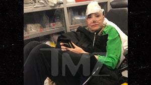 0207_Sally-Kirkland_injuries_tmz_wm