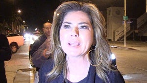 Shania Twain Sets Piss Record Straight, She's Only Peed Herself Once Onstage