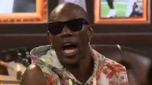 Terrell Owens Calls Out Donovan McNabb, 'I'll Knock Chunky Soup From Him'
