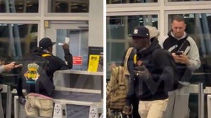 Flavor Flav Curses Out Spirit Airlines After Missing Flight