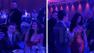 010425_kylie_jenner_timothee_chalamet._primary