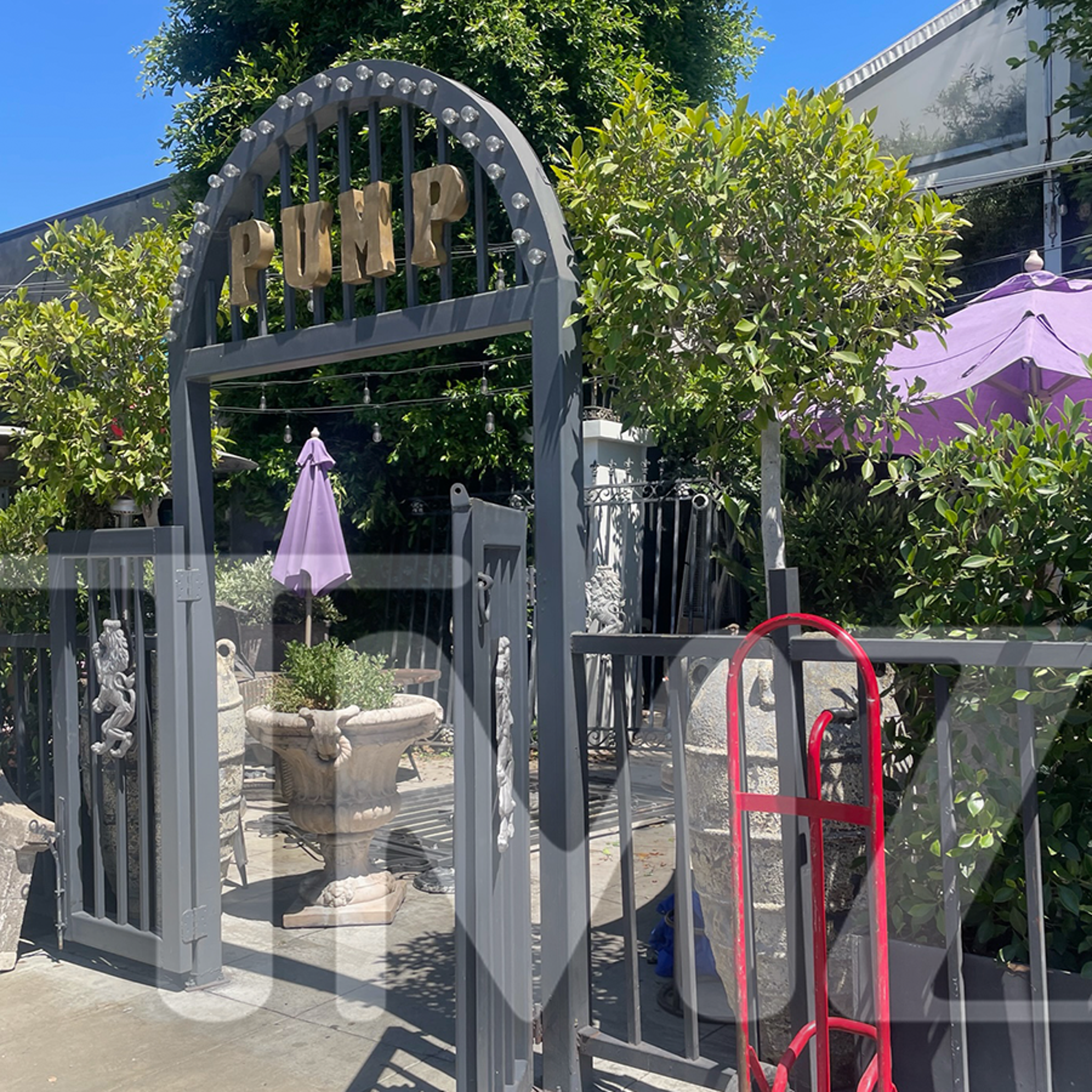 Lisa Vanderpump's L.A. Restaurant Pump Is Closing Down 'After 10