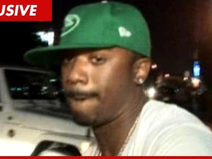 0207_rayj_tmz_ex