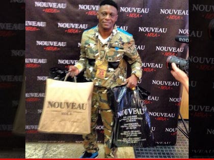 0306-lil-boosie-shopping-01