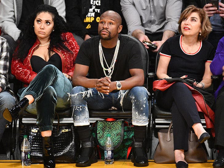 Floyd Mayweather Was Spotted At The Lakers Game With This Exotic