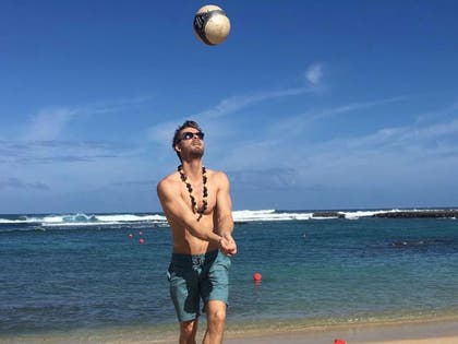 Luke-Mitchell-hot-shots-02