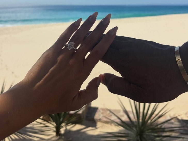 kenny smith engagment ring Tia Jurcic 2