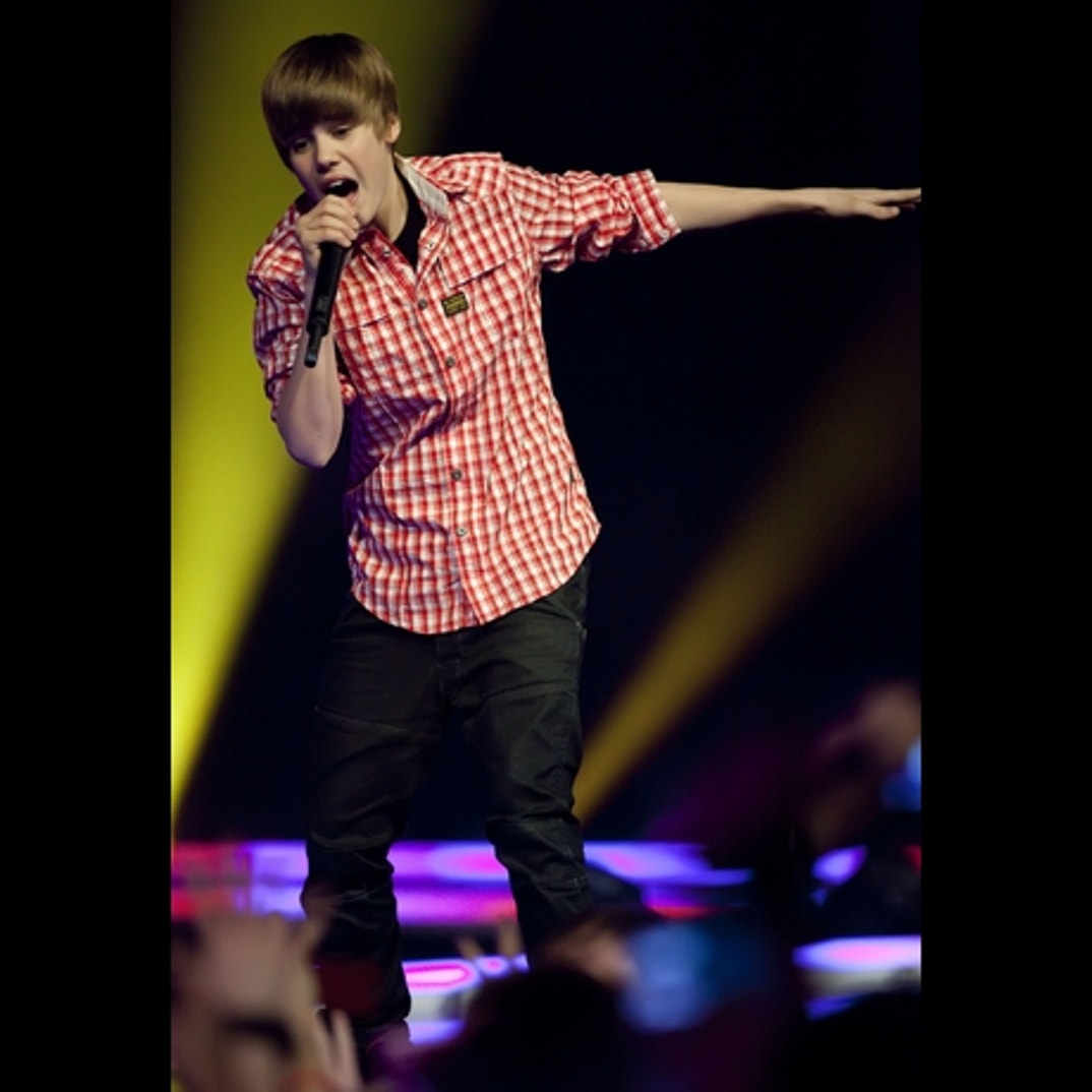 85326-97477428_10_full