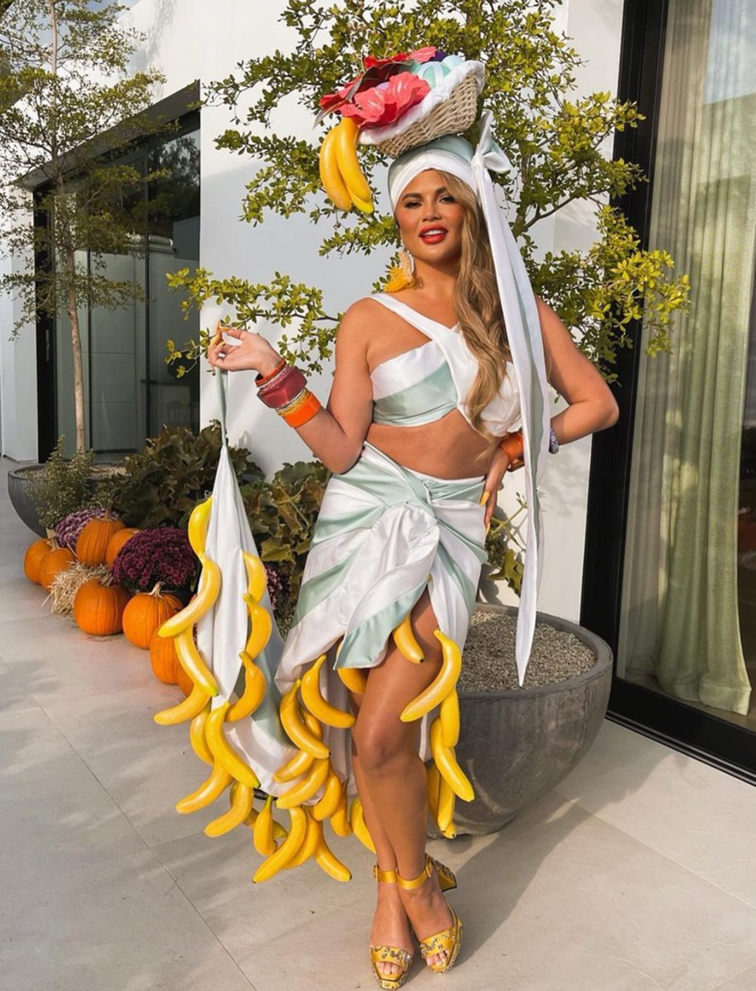 0618 Chrissy Teigen Hot Shots 8