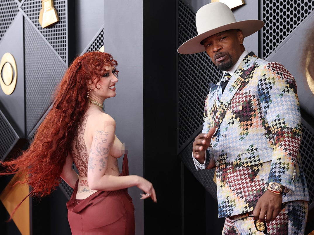 Chappell-Roan-Goes-Topless-on-Grammy-Red-Carpet-BLUR-1