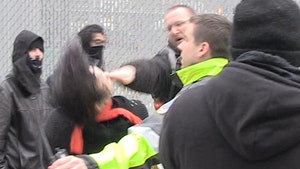 Street Fight Breaks Out Near Inauguration (VIDEO)