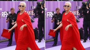 0806-jamie-lee-curtis-frigin-diff-primary_720