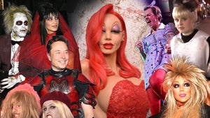 Celebs-Halloween-Timeline-Thumbnail 2 (2)