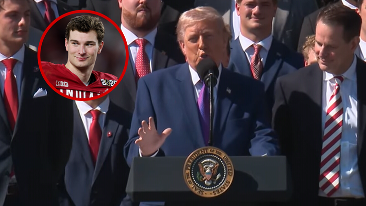 051126 donald trump iu football kal