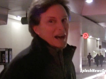 111912_bruce_jenner_splash