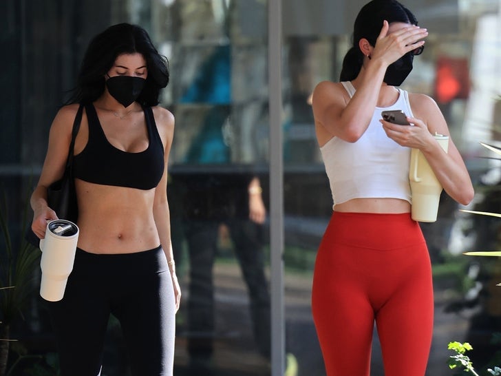 Kylie and Kendall Jenner Show Off Toned Abs After Pilates Session