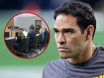 mark sanchez court getty 1