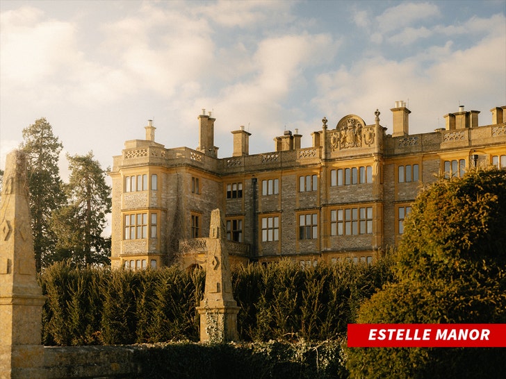 Estelle Mansão Facebook 1