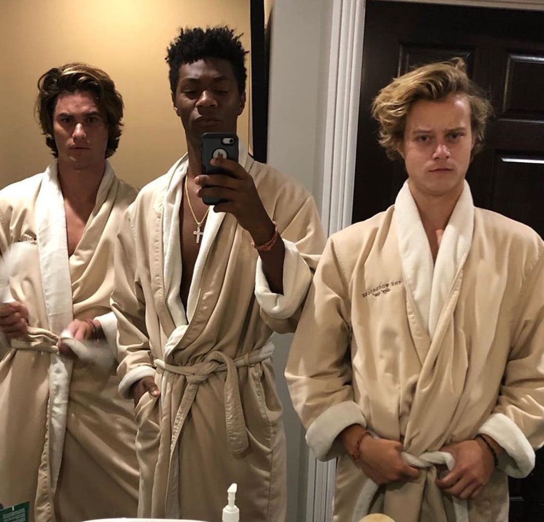 Chase Stokes, Jonathan Daviss, and Rudy Pankow