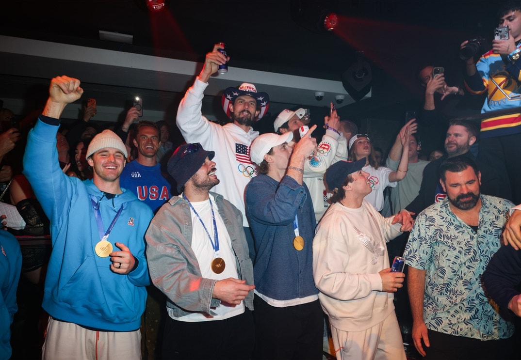 US Hockey Team Celebrate Gold 0