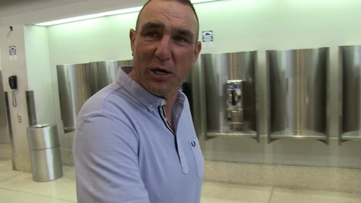 030216_vinnie_jones_kal