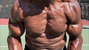 0918-Terry-Crews-Bustin-Biceps-HERO