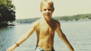0727-Stephen-Amell-Cute-Kids-hero
