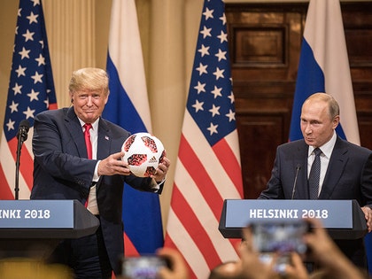 0717-donald-trump-putin-ball-getty01