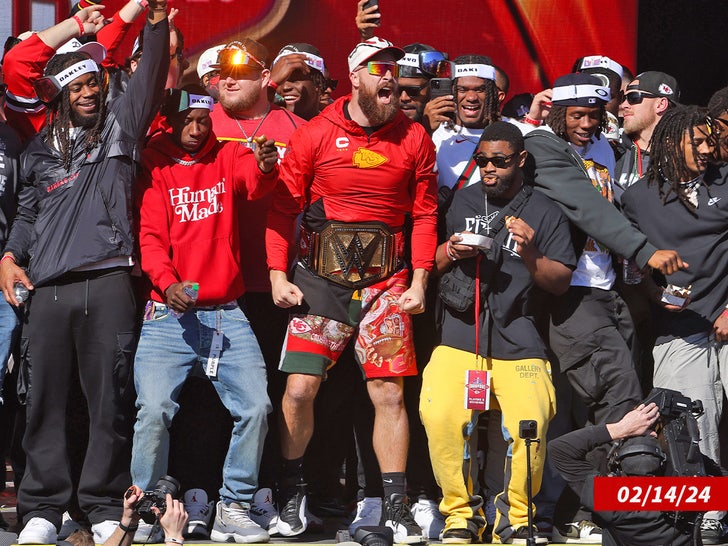 travis kelce wwe belt sub getty swipe 2