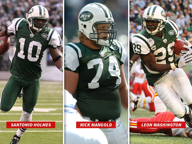 Santonio-Holmes,-Nick-Mangold-and-Leon-Washington-getty-1