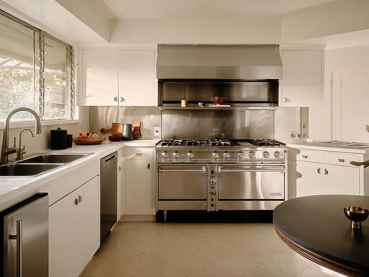 0304-Maury-Povich-Daughter-Beverly-Hills-Home-SUB-1