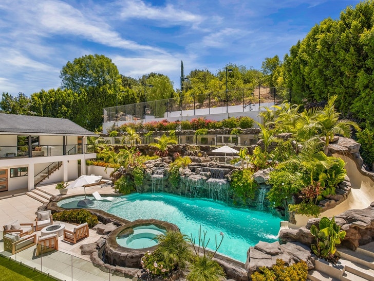 Meghan Trainor lista LA Home 4