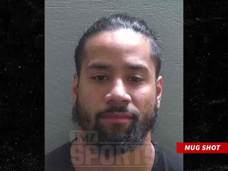 Wwe S Jimmy Uso Dui Arrest Video Shows Star Scarily Swerving Speeding