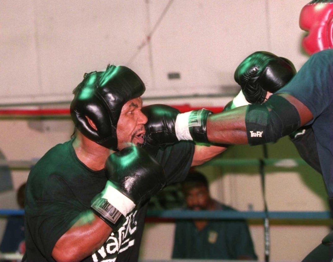 Mike Tyson Fight photos 00