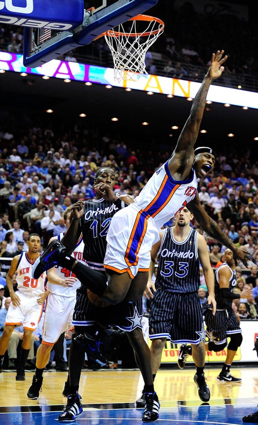 Al Harrington On The Court 2