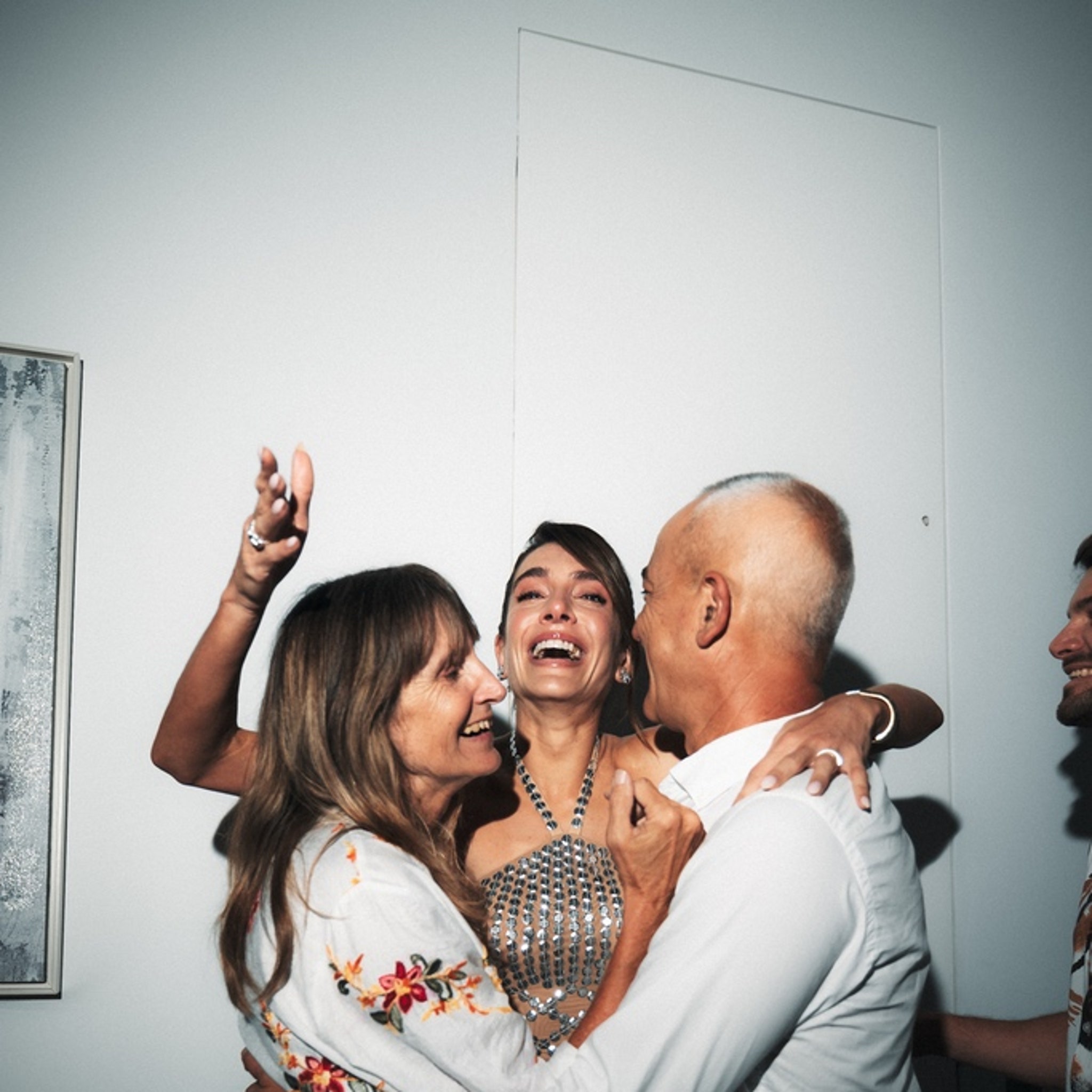 J Balvin Throws Surprise Party For Girlfriend Valentina Ferrer's 30th  Birthday